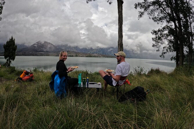 3 Days and 2 Nights Summit Via Sembalun - Day 3: Sunrise moments, lake scenery, and the descent to Senaru