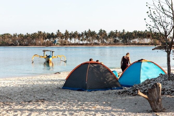 3 Days Lombok Sharing Tour - Day 1: airport pickup at 9:00, then Gili Nanggu, Gili Tangkong, and Gili Kedis