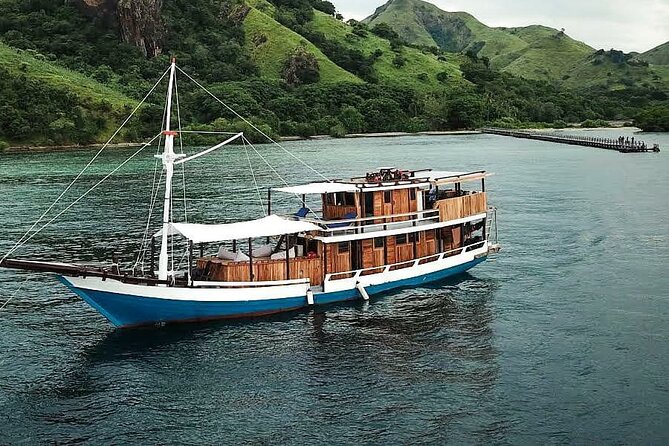 3D/2N Komodo Tour by Private Boat for 10 pax - Snorkeling strategy: how to make the most of each water stop