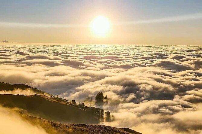 3D/2N Rinjani trekking summit,lake and hot springs. - Price and logistics: is $250 per person good value?