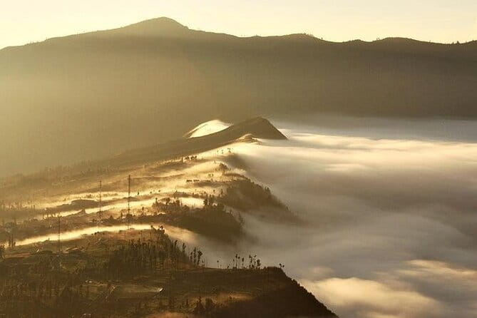 3D2N Mount Bromo Ijen Blue Fire with 4-Star Accommodation - Entering East Java: Why This Bromo and Ijen Combo Works