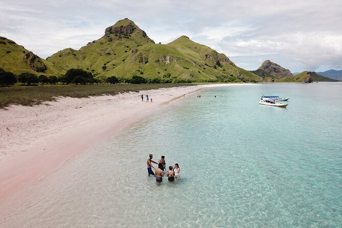 3D2N Sailing Komodo Living on Board Fiday to Sunday (Labuan Bajo) - Why This Liveaboard Works Better Than Day Trips