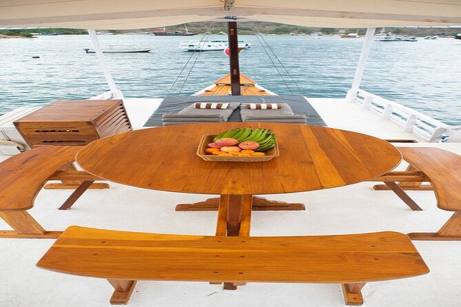 3Days Komodo Tour By Private Boat for 4 pax - Getting picked up in Labuan Bajo, then sailing
