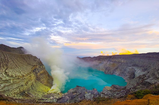 3Days - Tumpaksewu Bromo Ijen Adventure via Malang or Surabaya - Tumpak Sewu Waterfall: bamboo stairs and steep moments