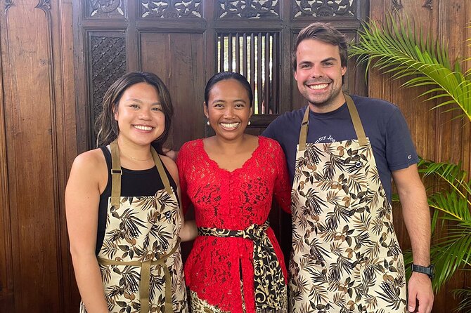 5 Star Private Cooking Class Experience in Bali, Lunch Included - How You Pick the Menu from Novis 200 Recipes