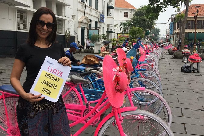 6 Hours Jakarta Private City Tour - (Must Visit Places) - Jakarta Cathedral: Neo Gothic Architecture and Clean Photo Opportunities