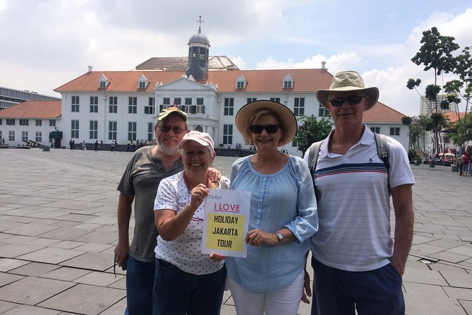 8 Hours Jakarta Private City Tour - (All Tourist Attractions) - Istiqlal Mosque and Jakarta Cathedral: Big Faith Landmarks, Guided Context Included