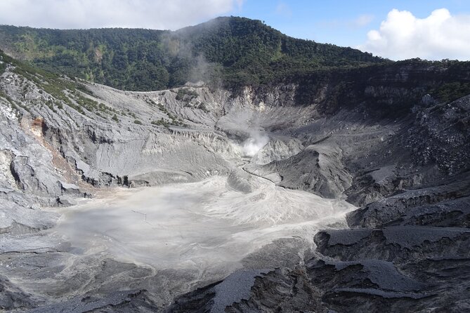 Active Volcano, Rice Field, Hot Spring, Fruit market, Tea Plantation with Lunch - Key things you will notice on this tour