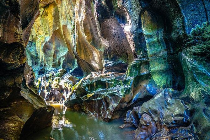 Adventures Tour : Bali Hidden Canyon Trekking - Beji Guwang - Hidden Canyon Trekking at Beji Guwang: what the day actually feels like