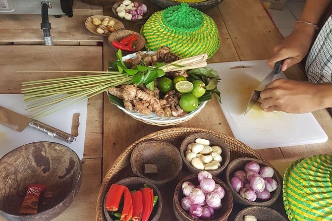 Afternoon Cooking Class & Making Bali Offering with Dinner - The spice paste class: your flavor cheat code