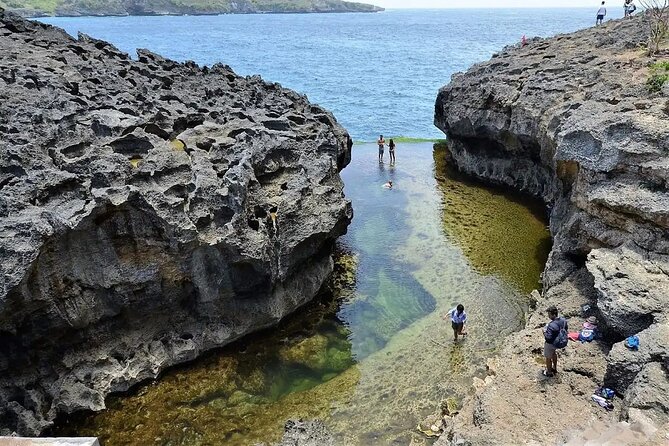 All Inclusive Nusa Penida Private Tour - Angel’s Billabong: a natural cliff pool facing the Indian Ocean