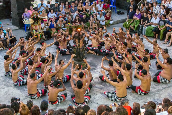 All Inclusive Private Uluwatu Tour with Kecak Dance and Dinner - Stop 3: Jimbaran Bay Seafood Dinner by the Water
