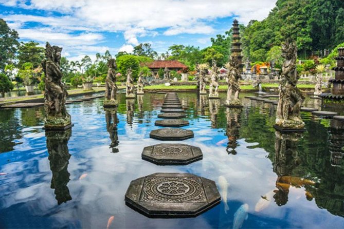 Amazing Private Tour: Lempuyang temple, Tirta gangga, Tukad cepung waterfall - Tirta Gangga Water Palace: Pools, Fountains, and a Breather