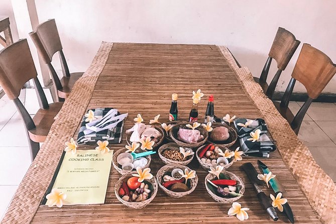 Authentic Balinese Cooking Classes - The Morning Market Game: Bargaining and Ingredient Judgment