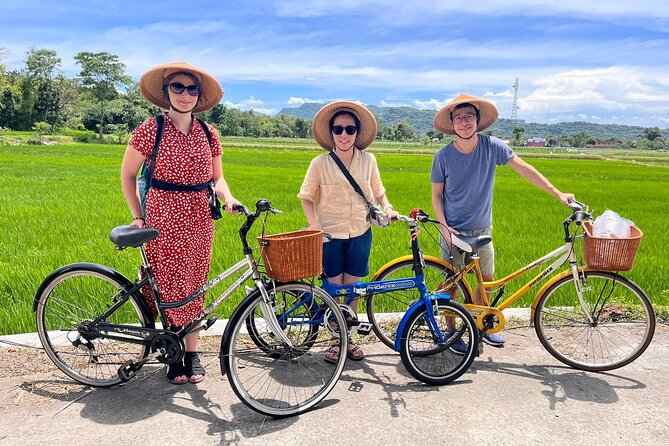 Authentic Yogya Bicycle Tour - Bikes, water, tea, and rain gear, the value math