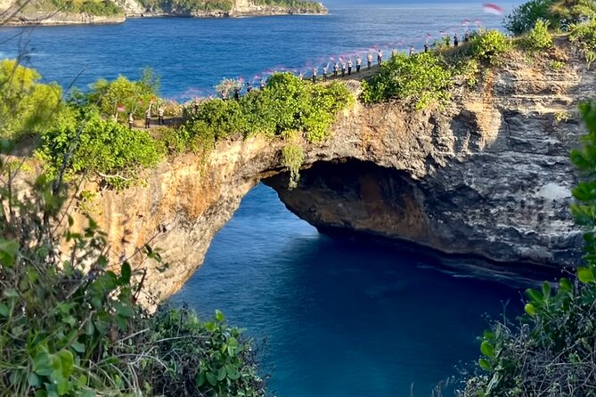 Bali 2 Days and 1 Nights of Nusa Penida and Lembongan Tour - Two Islands, One Schedule: How this tour actually works