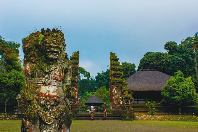 Bali 4WD Adventure WakaLand UNESCO Jatiluwih Trip in Bali Outback - Jatiluwih rice terraces and the Subak irrigation system