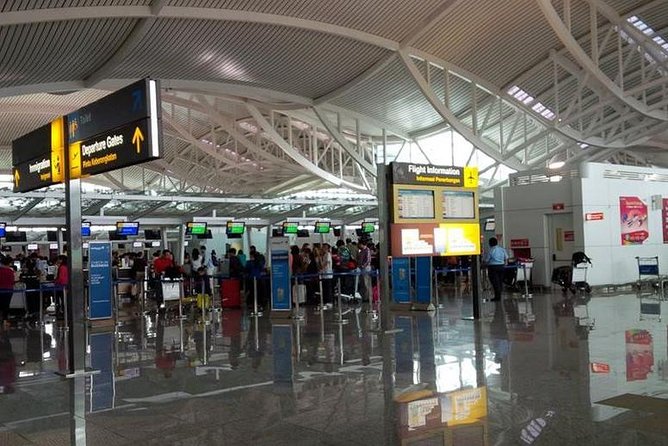 Bali Airport Transfer Service - Price and value: $15.29 per group up to four