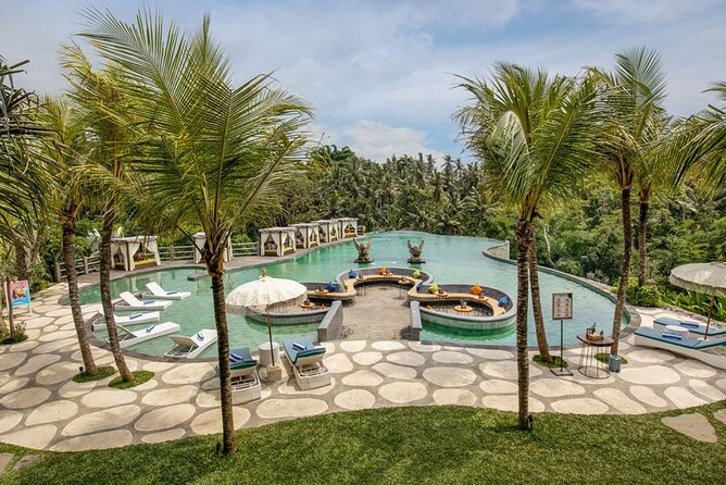 Bali All Inclusive : Tlaga Singha Infinity Pool & Atv Adventure - Coffee and tropical fruit break before Tlaga Singha