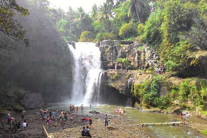 Bali Benoa Shore Excursion for cruise's passenger - All Inclusive - Tegenungan Waterfall, picture time plus a real chance to cool off