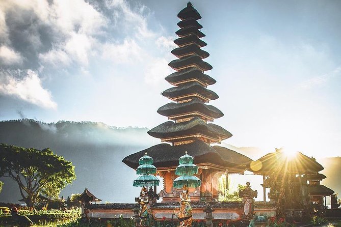 Bali BEST Things to Do Private Full-day Tour from Your Hotel - East Bali water and palace vibes, Tirta Gangga and Tirta Gangga Water Palace