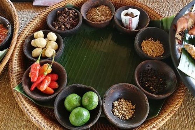 Bali Cooking Class and Ubud Sightseeing Tour - Getting Picked Up in Comfort and Starting With Pejeng Market