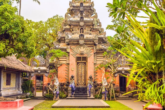 Bali Cultural Experience - Ubud Palace: carvings, toad faces in stone, and guided context
