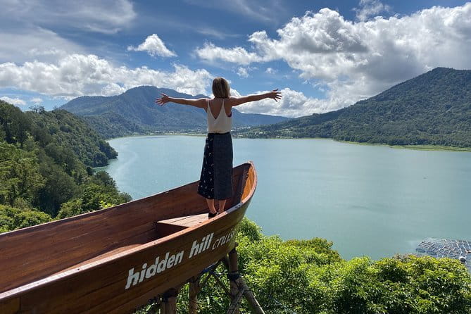 Bali Day Trip: Bali Instagram Tour (All Inclusive & Private) - Lereng Agung Ristorante lunch: a scenic break, not a filler meal