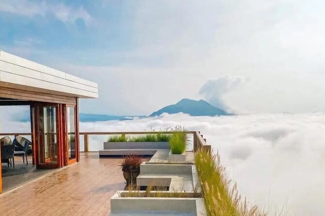Bali day trip : Batur Sunrise Hike and Hot Spring All inclusive - Passing Ubud Art Market and Rice Terraces