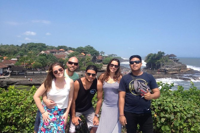 Bali Driver and Tour Package - Comfort Matters: Air-Conditioning and a Cooler of Water