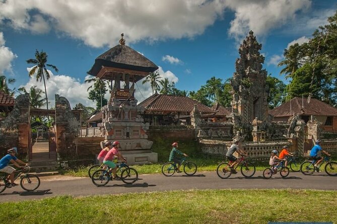 Bali Eco & Educational Cycling Tour - Breakfast in Penelokan (Kintamani) With Mt Batur and Crater Lake Views
