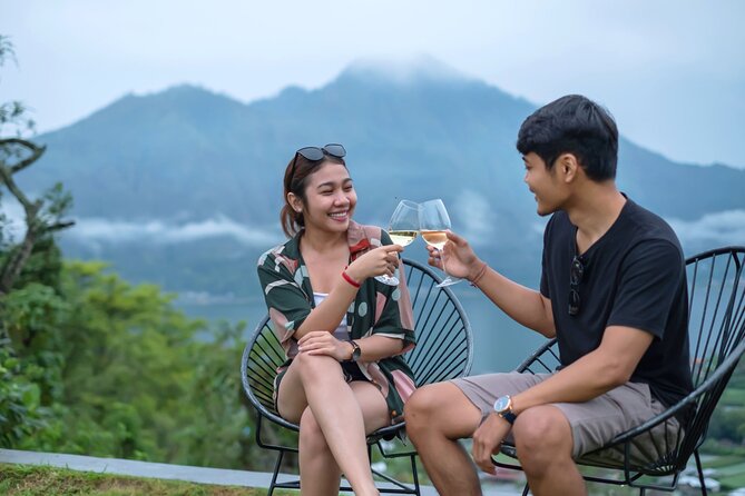 Bali Iconic Tour with Buffet Lunch and Attraction Tickets - Pickup, timing, and how the private driver helps