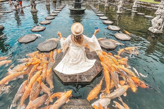 Bali Instagram Tour - Stop 6: Uma Ceking Resto and Swing for the Big Photo