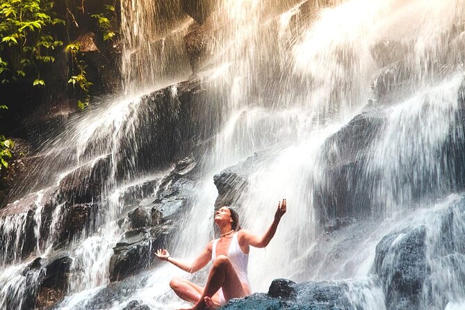 Bali Instagram Tour- Most Scenic Spots in Bali - Maha Kencana lunch viewpoint for Mount Agung backdrops
