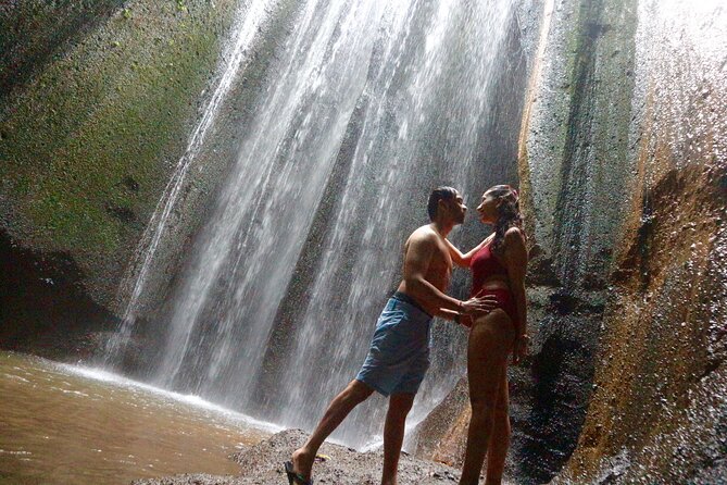 Bali Instagram Tour: The Most Popular Spots ( Private All-Inclusive ) - Tukad Cepung Waterfall: the cave approach and curtain effect