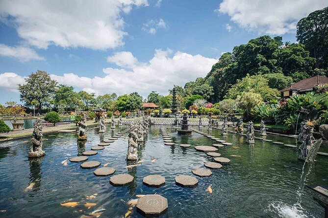 Bali Instagram Tour: The Most Scenic Spots - Bali Instagram Tour in Seminyak: Why This One-Day Plan Works