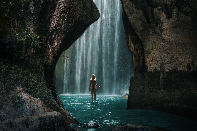 Bali Instagram Tour: The Most Scenic Spots - Stop 1: Lempuyang Temple and the Gates of Heaven Photo Moment