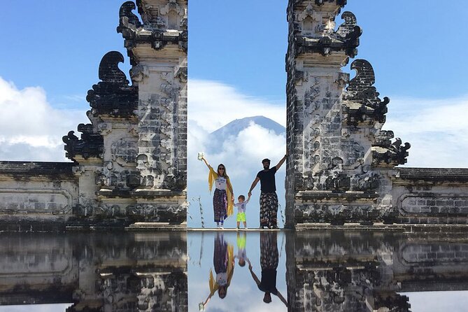 Bali Instagram Tour: The Most Scenic Spots - Stop 2: Tirta Gangga Water Palace for Fast, Beautiful Water Temple Shots