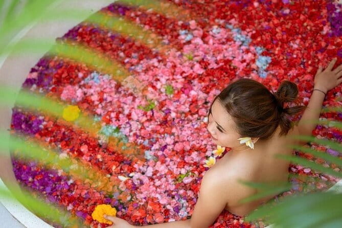 Bali Kuta Luxury Spa Massage Scrub Flowerbath 2 Hour treatment - Key highlights at a glance