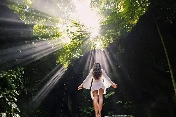Bali: Lempuyang Temple, Waterfall & Rice Terrace Private Tour - Lempuyang Temple Gate of Heaven and Mount Agung Photo Timing