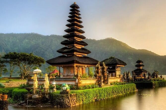 Bali Lempuyang Temple with Blue Lagoon Snorkeling - The Driver and Instructor Factor: Why Support Really Changes the Day