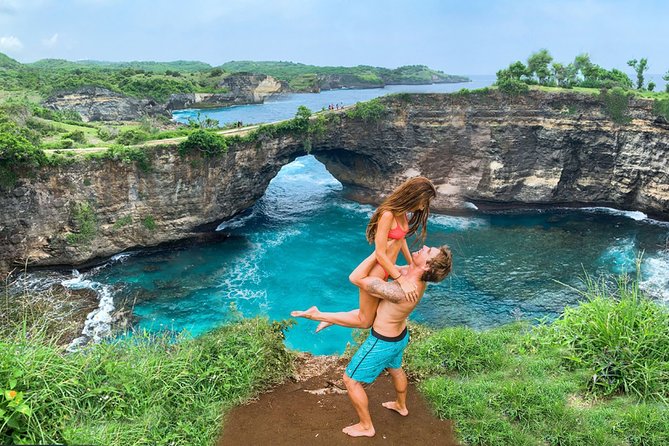 Bali-Nusa Penida. West Part. Private car. All-inclusive - The Driver Matters: When “Good at Photos” Turns Your Day Easier