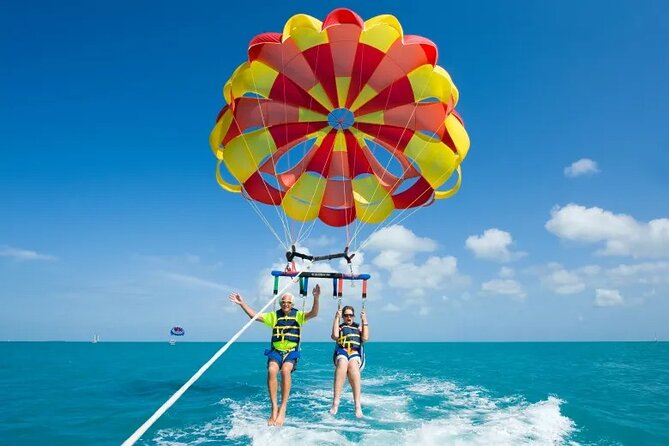 Bali Parasailing Adventure, Jet Ski, Banana Boat , Donat Boat, with Transport - Donut boat: extra splash and a different kind of thrill