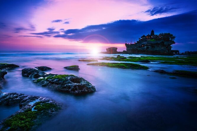 Bali Private Tour: Ulun danu Temple, Iconic Handara Gate & Tanah lot sunset. - Key highlights you will actually care about