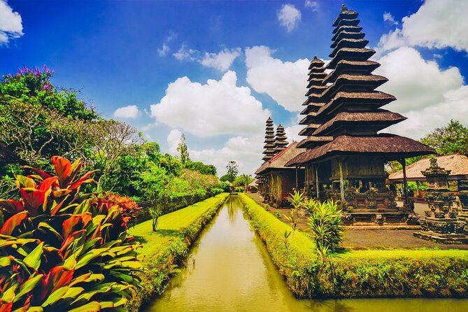 Bali Private Tour: Ulun danu Temple, Iconic Handara Gate & Tanah lot sunset. - Price and value, what $57 per person buys