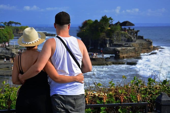 Bali Private Tour Waterfall with Tanah Lot Temple - What to bring, and how to pace yourself through 10 hours