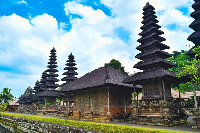 Bali Pura Taman Ayun Temple, Monkey Forest & Tanah Lot Excursion - The fried tapioca and sweet potato pavilion stop, plus why it’s not filler