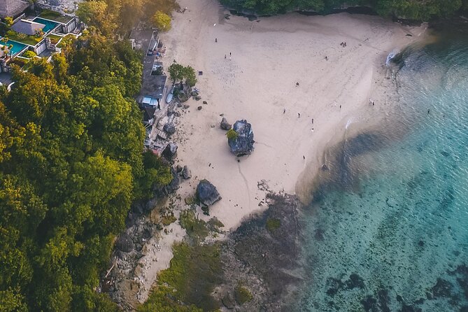Bali's Best Sunset: Uluwatu Kecak Dance & Dinner Jimbaran Beach - Logistics tips that can make or break the day