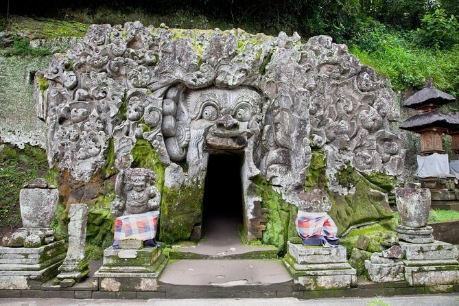 Bali Shaman,Palm Reading,& Spiritual - Key Things You Should Know Before You Go