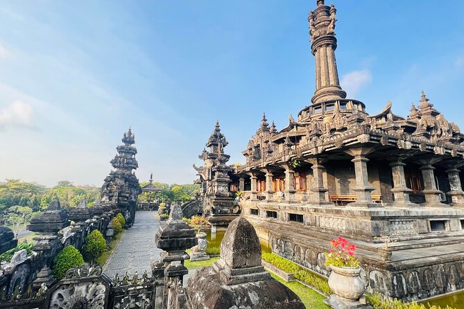 Bali Street Food Tour - Guide power: how Dede, Asta, Yanika, and others change the night